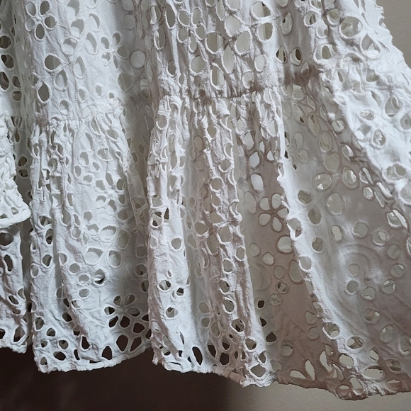 H&M eyelet embroidery puff long sleeves midi dress color white size XS - Picture 4 of 10